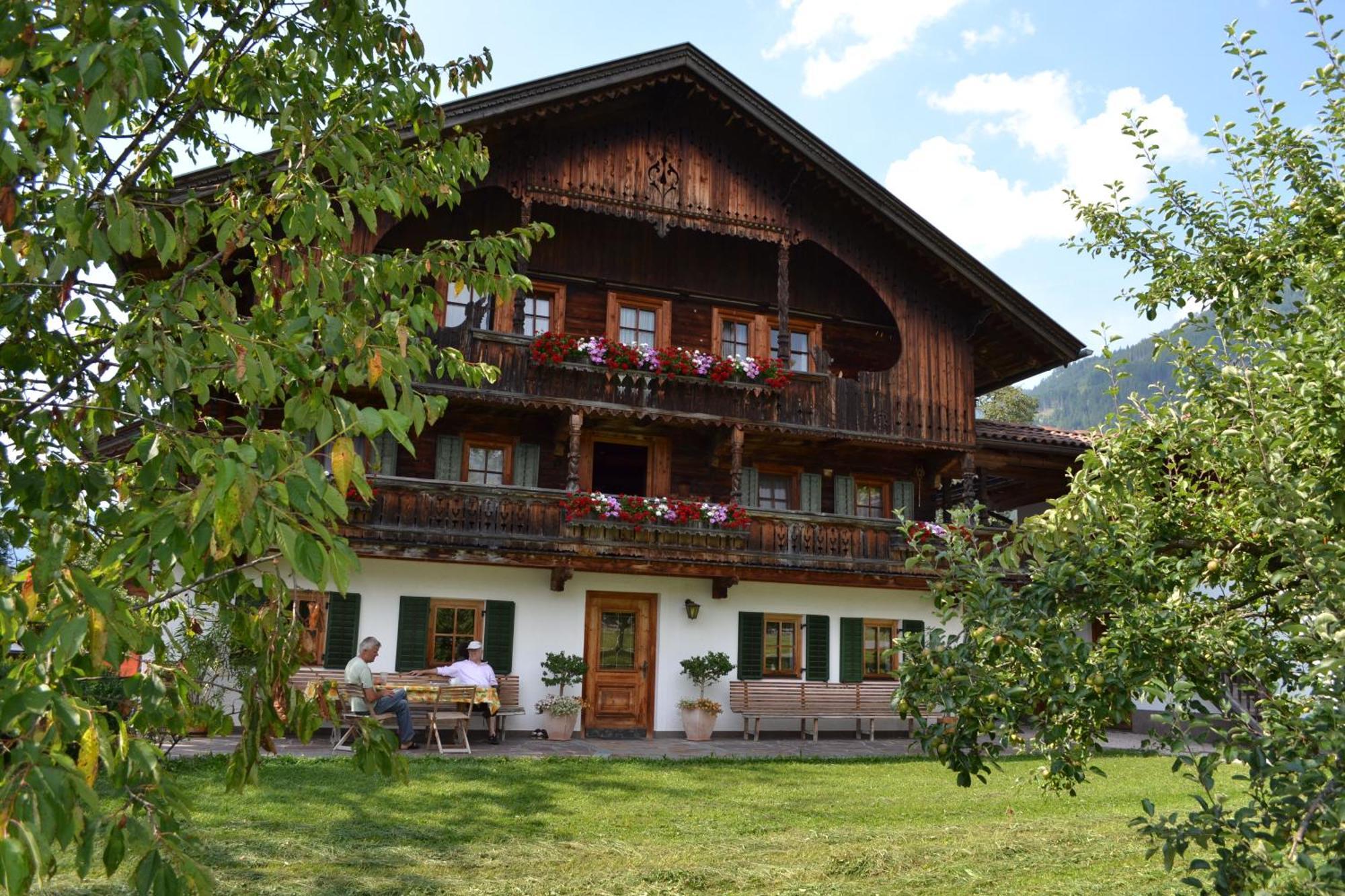 Boeglhof Villa Стум Екстериор снимка