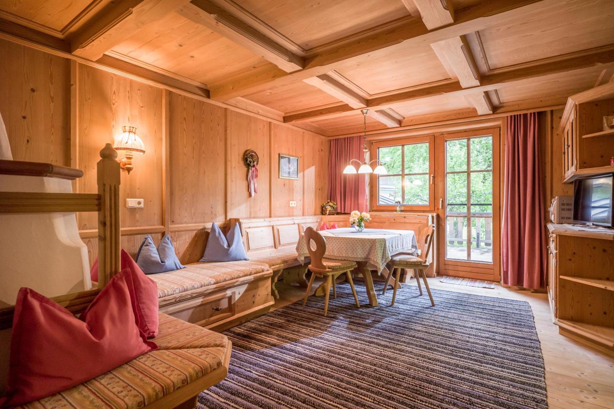 Boeglhof Villa Стум Екстериор снимка